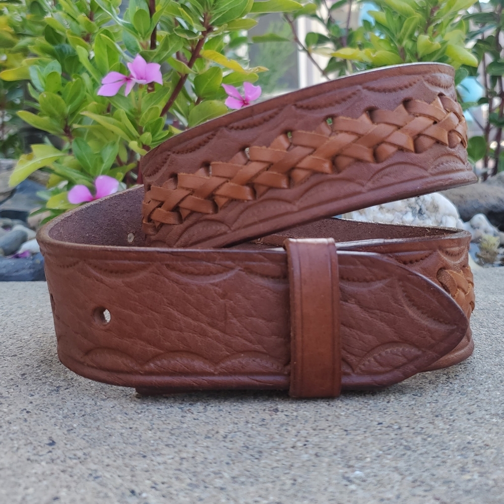 Boho Western GenuineTooled  LeatherLaced Belt Brown sz 30